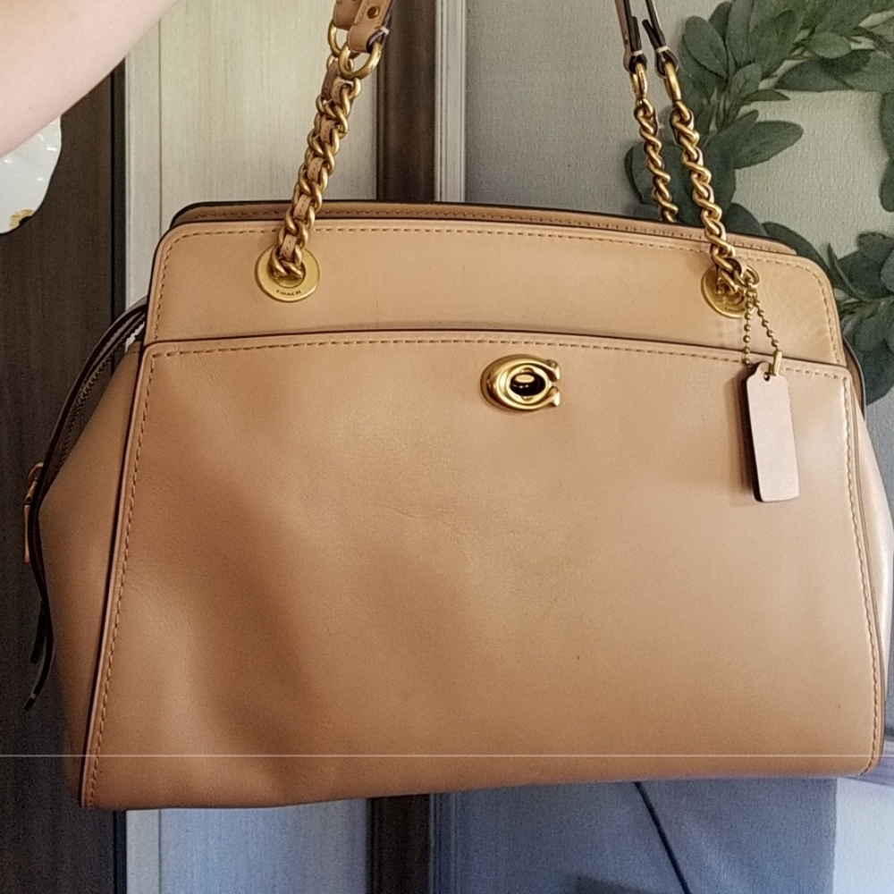 Big tan leather COACH Bag ❤SALE❤ - Picture 1 of 16